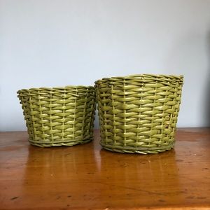 Vintage Avocado Green Basket Set
